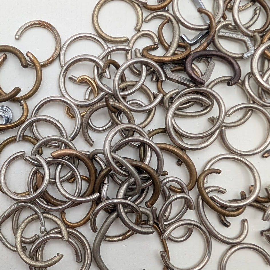 Lot 5 Vintage Pocket Watch Bow Parts Mixed Sizes Tones Repair Steampunk1