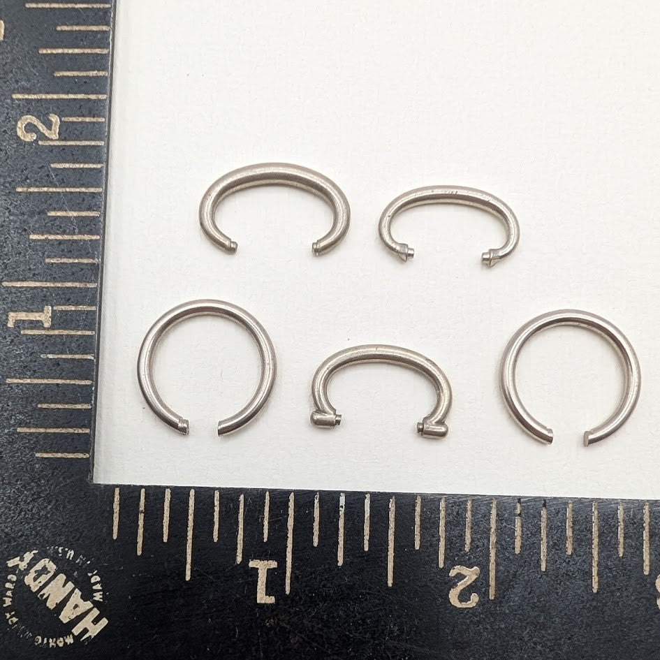 Lot 5 Vintage Pocket Watch Bow Parts Mixed Sizes Tones Repair Steampunk4