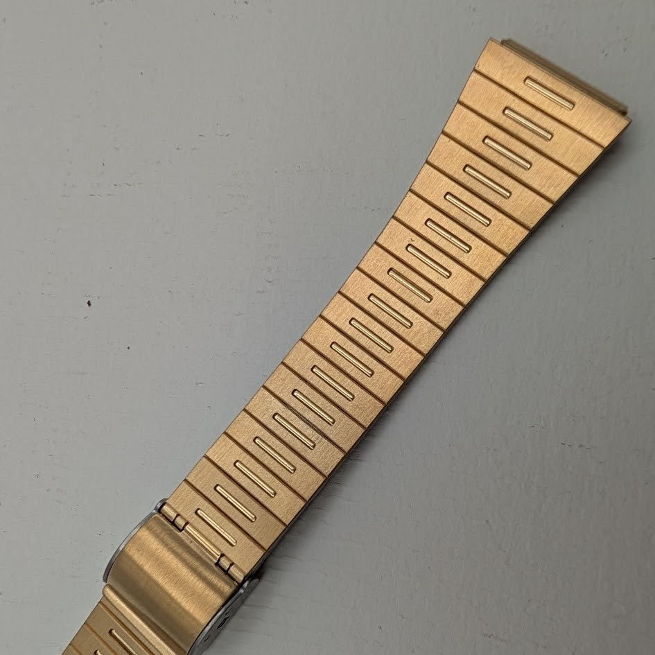 Seiko B1047 Gold Tone Watch Band Bracelet 18mm Lugs 20mm Wide - Unused1