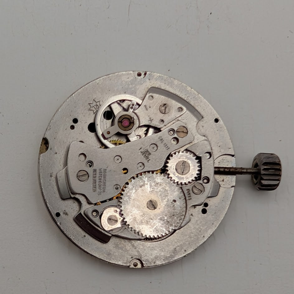 Vintage lot of 5 Mechanical  Watch Movements for Parts  - Various Makers - Gruen2