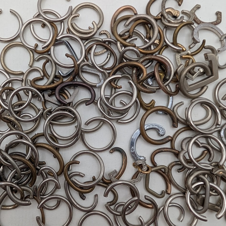 Lot 5 Vintage Pocket Watch Bow Parts Mixed Sizes Tones Repair Steampunk2