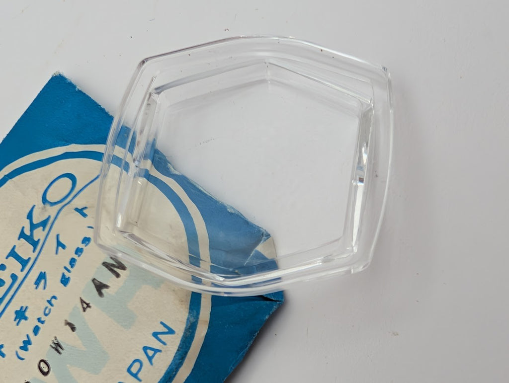 Seiko ES0W14AN Crystal Seiko Case 0903-5009 for SQ 4004 NOS1