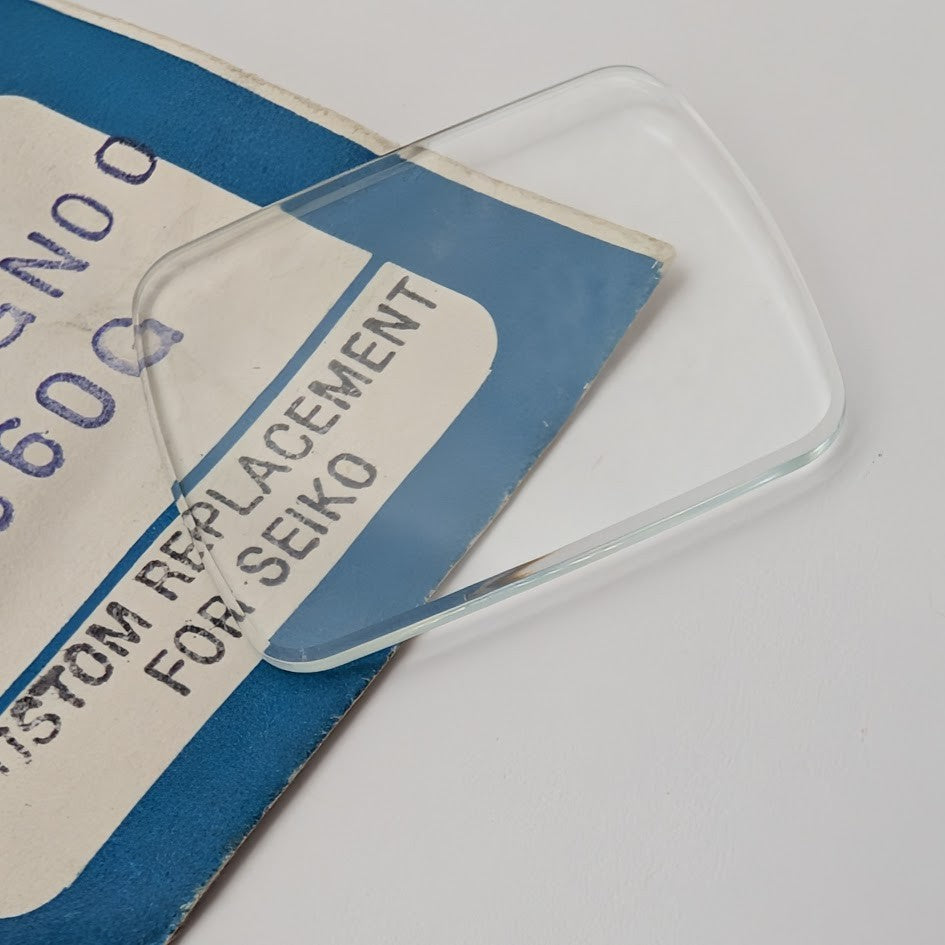 Aftermarket Seiko Crystal SAIW18GN00 28.5x25mm Square/Cushion Glass NOS1