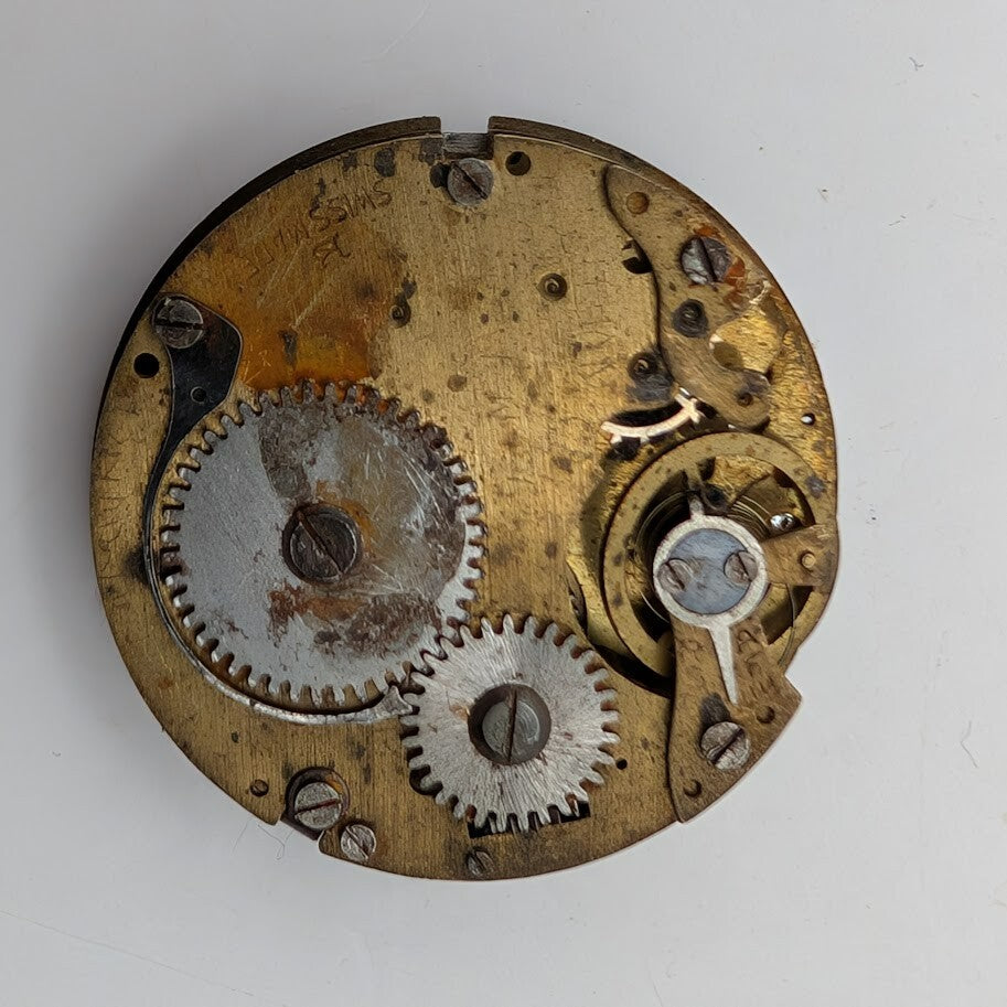 Vintage lot of 5 Mechanical Watch Movements for Parts  - Various Makers d4