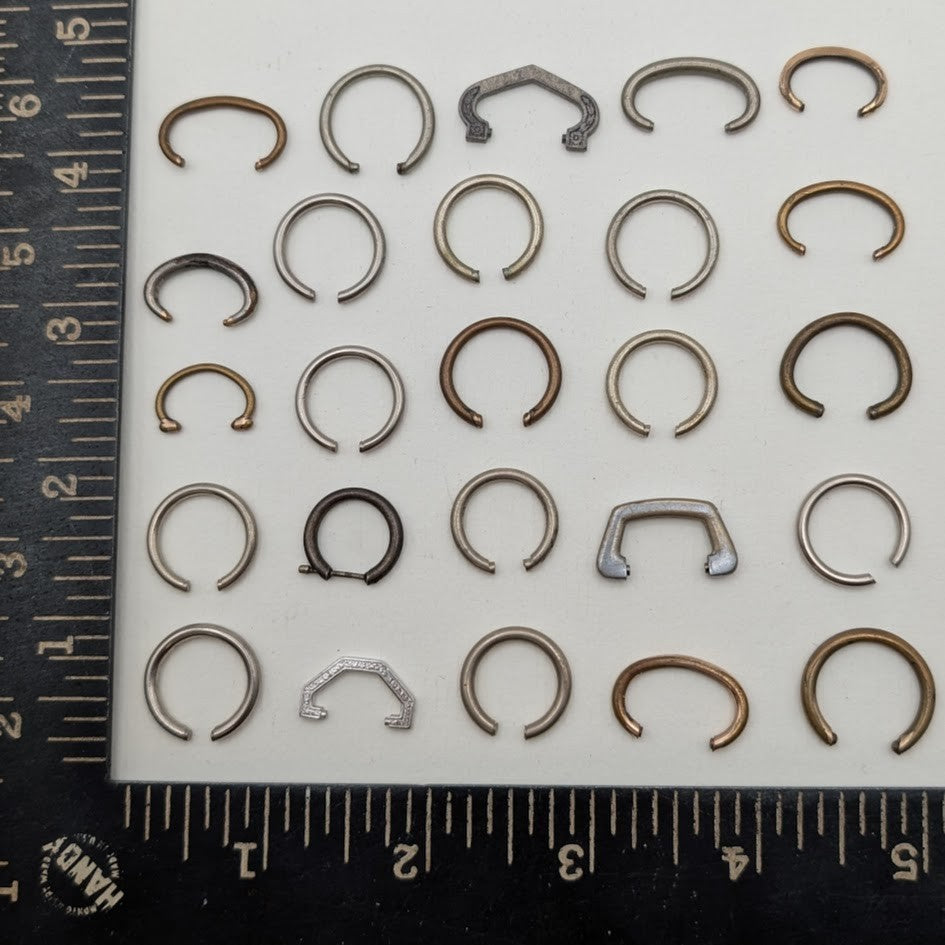 Lot of 25 Vintage Pocket Watch Bow Parts Assorted Sizes Mixed Metal Tones0